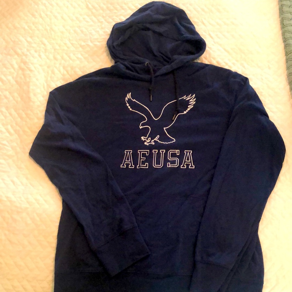 Lightweight American Eagle hoodie, EUC Mens Small